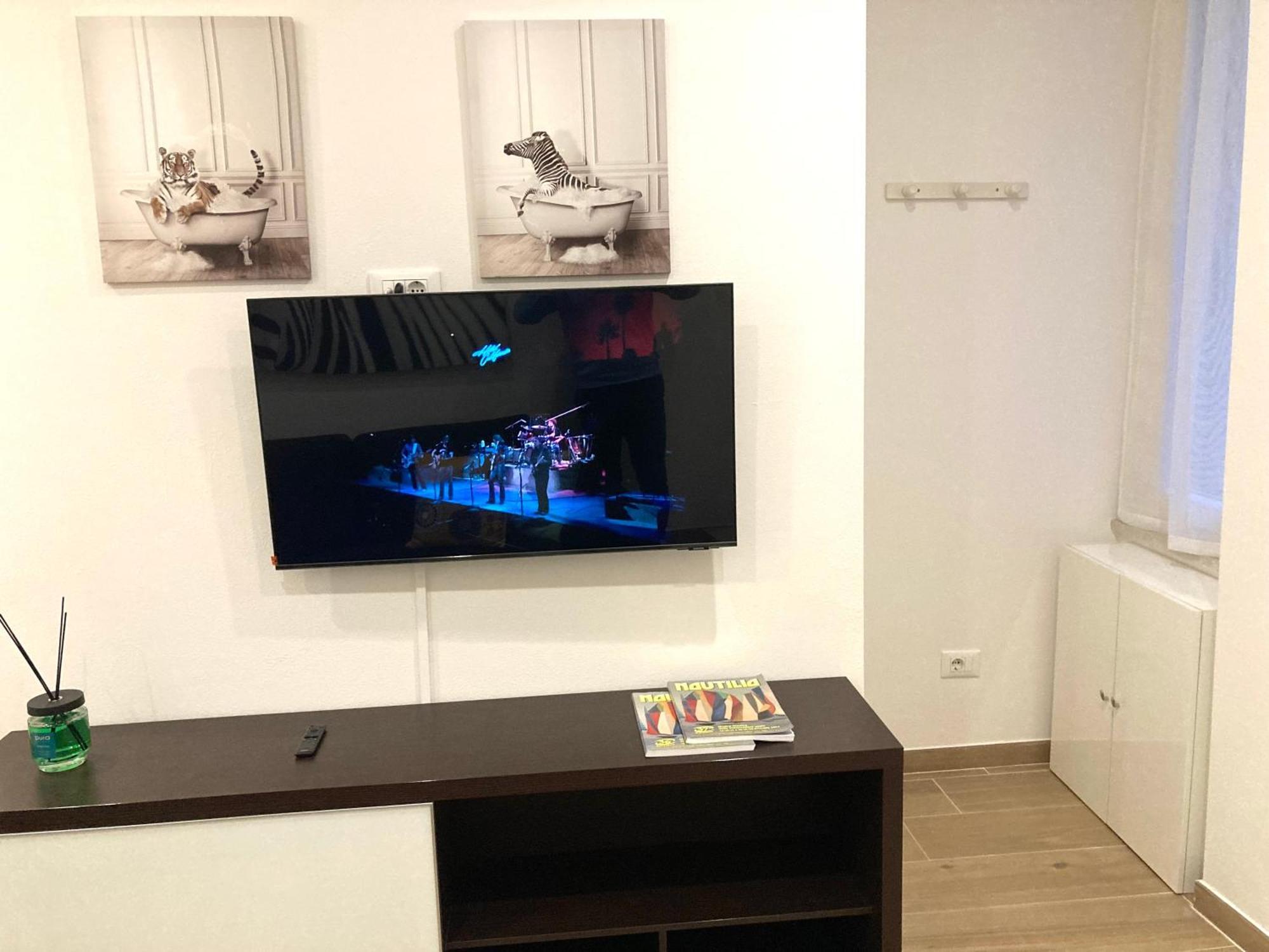 Casa Cereria - Apartment With Parking 트리에스테 외부 사진