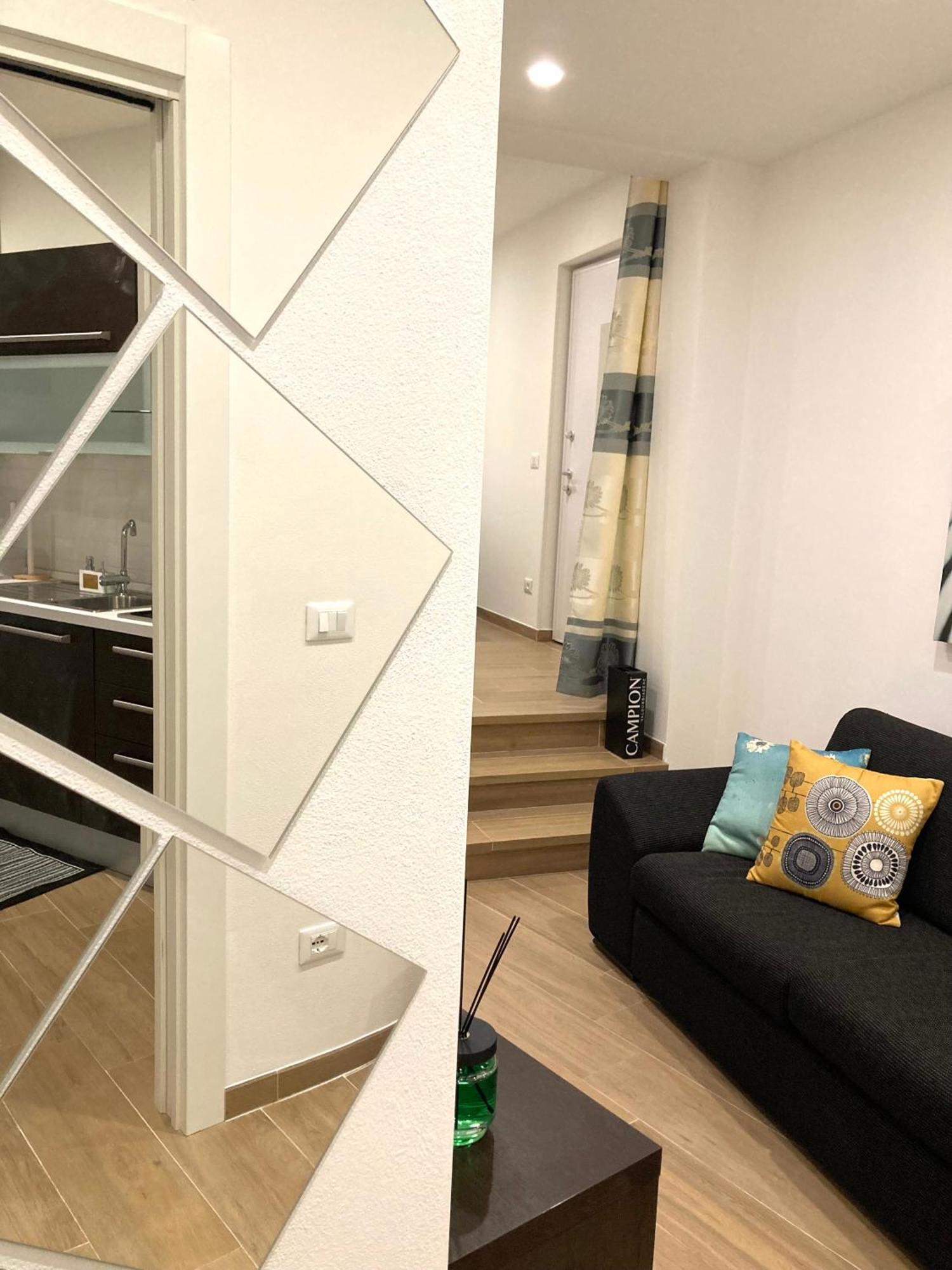 Casa Cereria - Apartment With Parking 트리에스테 외부 사진